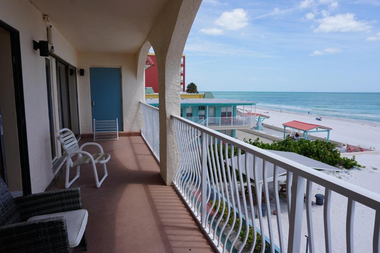 Redington Surf Resort By Travel Resort Services St. Pete Beach Exterior photo